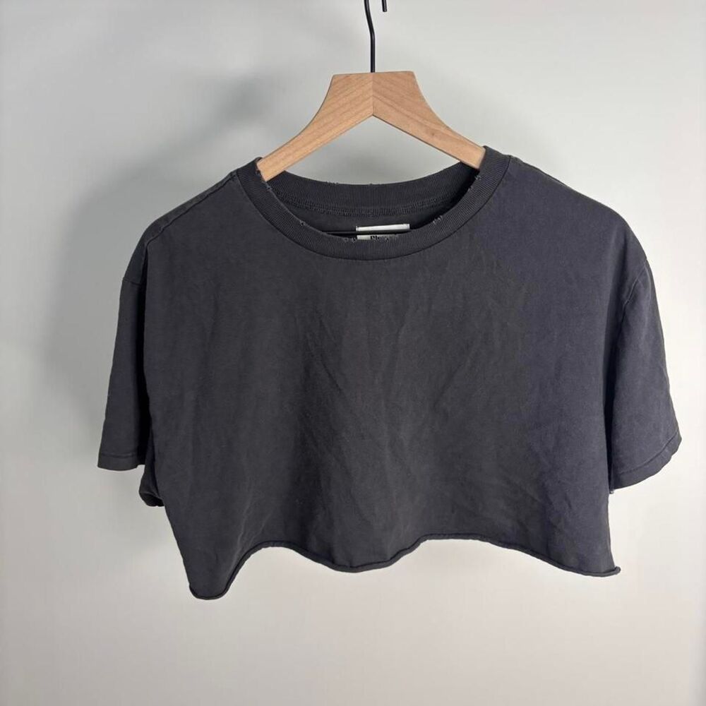 Elwood Women's Grey and Black Crop-top